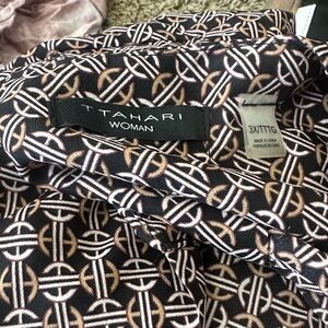 Tahari Black and White Geometric Blouse